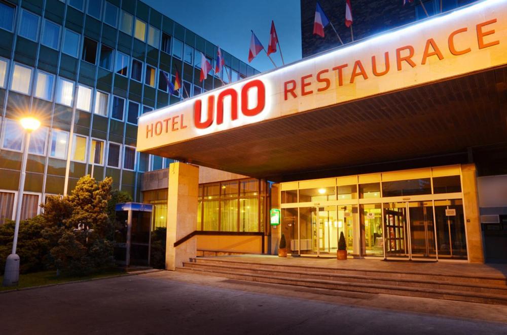 Hotel Uno Усти-над-Орлици Экстерьер фото