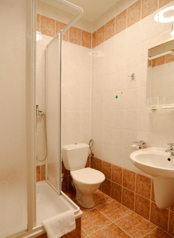 Hotel Uno Усти-над-Орлици Номер фото
